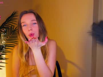 girl Free Live Sex Cams with katrin_tangerine