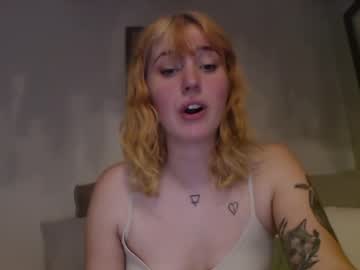 girl Free Live Sex Cams with sadiethemilf