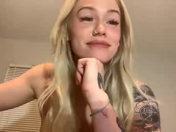 couple Free Live Sex Cams with cherryivyx