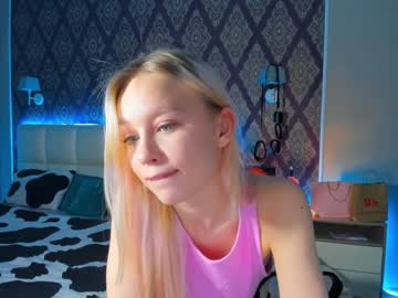 girl Free Live Sex Cams with vikkydif