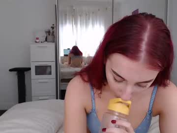 girl Free Live Sex Cams with maddiemeekxo