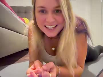 girl Free Live Sex Cams with sarahsapling