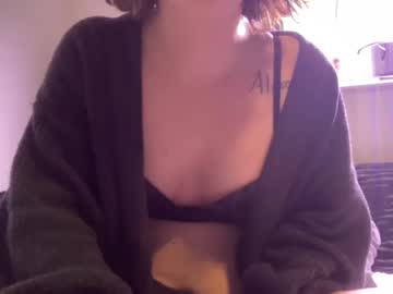 girl Free Live Sex Cams with littlehellfire