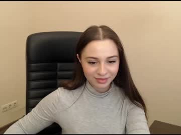 girl Free Live Sex Cams with milllie_brown