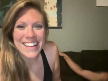 couple Free Live Sex Cams with pregnantcouple4u