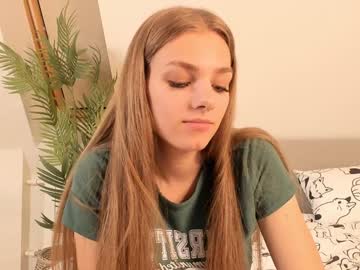 girl Free Live Sex Cams with odelindabracher