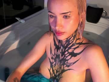 girl Free Live Sex Cams with goth_dolll