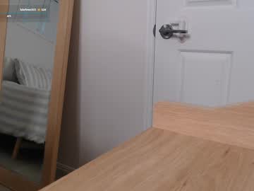 girl Free Live Sex Cams with sexyskyee_