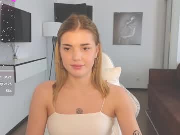 girl Free Live Sex Cams with adrianawow1