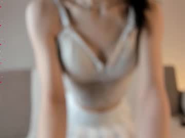 girl Free Live Sex Cams with elwynagreaves