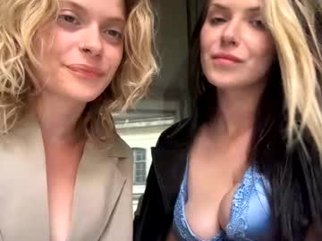 couple Free Live Sex Cams with lookatus711