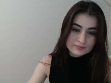 girl Free Live Sex Cams with tart_strawberry
