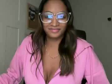 girl Free Live Sex Cams with therealgiana