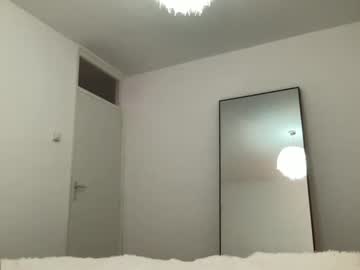 girl Free Live Sex Cams with seraveraxo