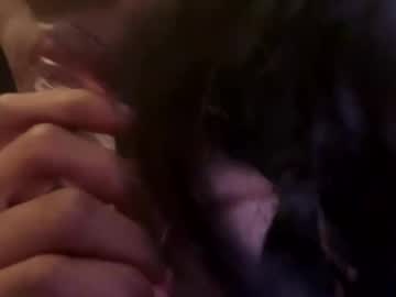 girl Free Live Sex Cams with lilyblloom