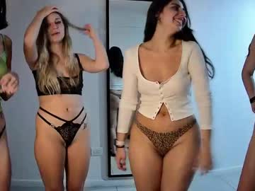 couple Free Live Sex Cams with slimbaby69