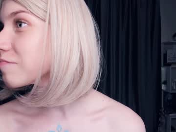 girl Free Live Sex Cams with shiny_cute