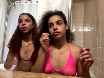 couple Free Live Sex Cams with dreamslifeofficial