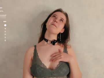 girl Free Live Sex Cams with cutiebow
