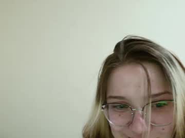 couple Free Live Sex Cams with liya_still